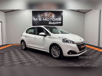 Used Peugeot 208 2018 for sale - 76123267: Photo