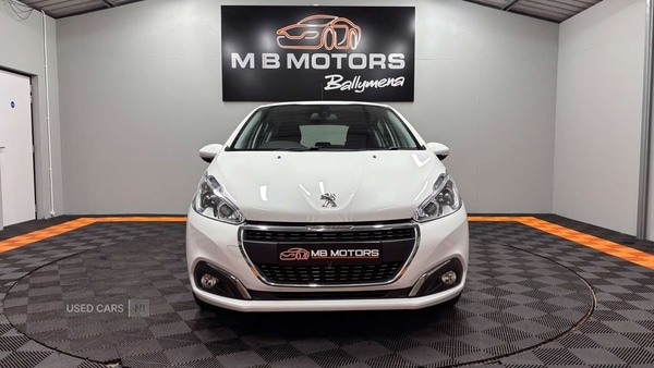 Used Peugeot 208 2018 for sale - 76123267: Photo 2