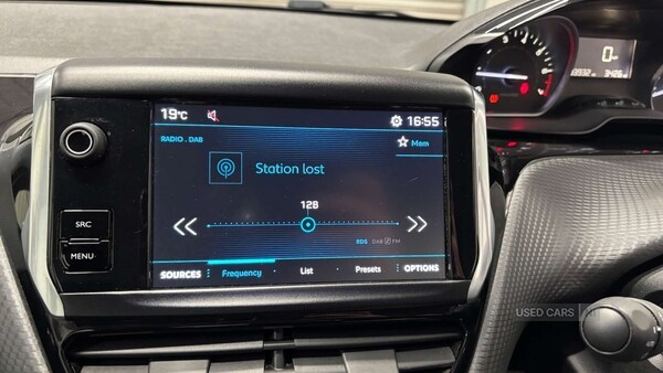 Used Peugeot 208 2018 for sale - 76123267: Photo 27