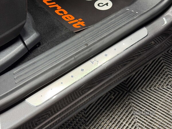 Used DS Automobiles DS 7 Crossback 2018 for sale - 76284949: Photo 19