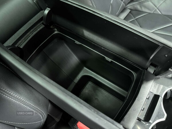 Used DS Automobiles DS 7 Crossback 2018 for sale - 76284949: Photo 43