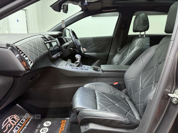 Used DS Automobiles DS 7 Crossback 2018 for sale - 76284949: Photo 44