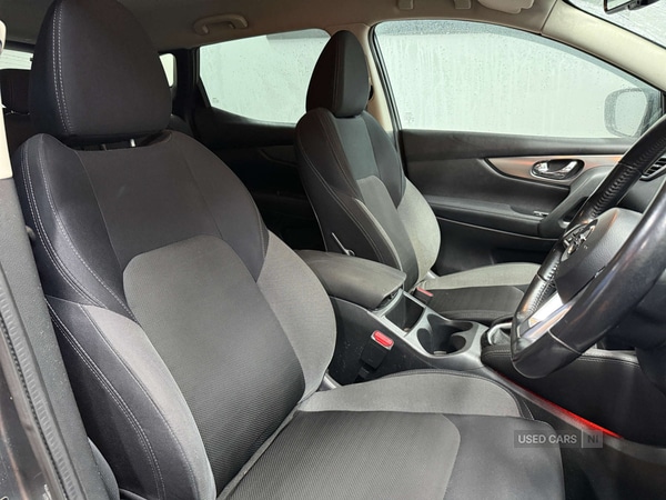 Used Nissan Qashqai 2017 for sale - 77345897: Photo 4