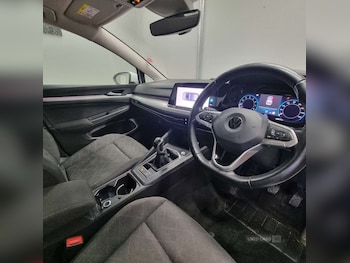 Used Volkswagen Golf 2021 for sale - 76153404: Photo
