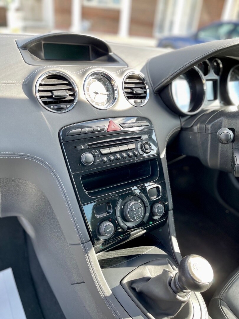 Used Peugeot RCZ 2010 for sale - 78092776: Photo 18