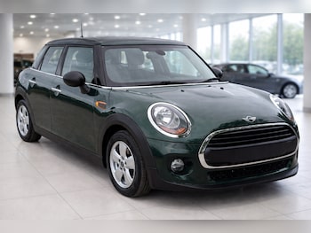 Used MINI Hatch 2017 for sale - 77501128: Photo