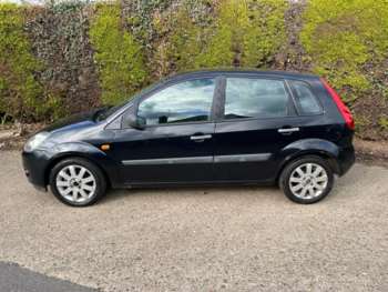 Used Ford Fiesta 2005 for sale - 70464646: Photo