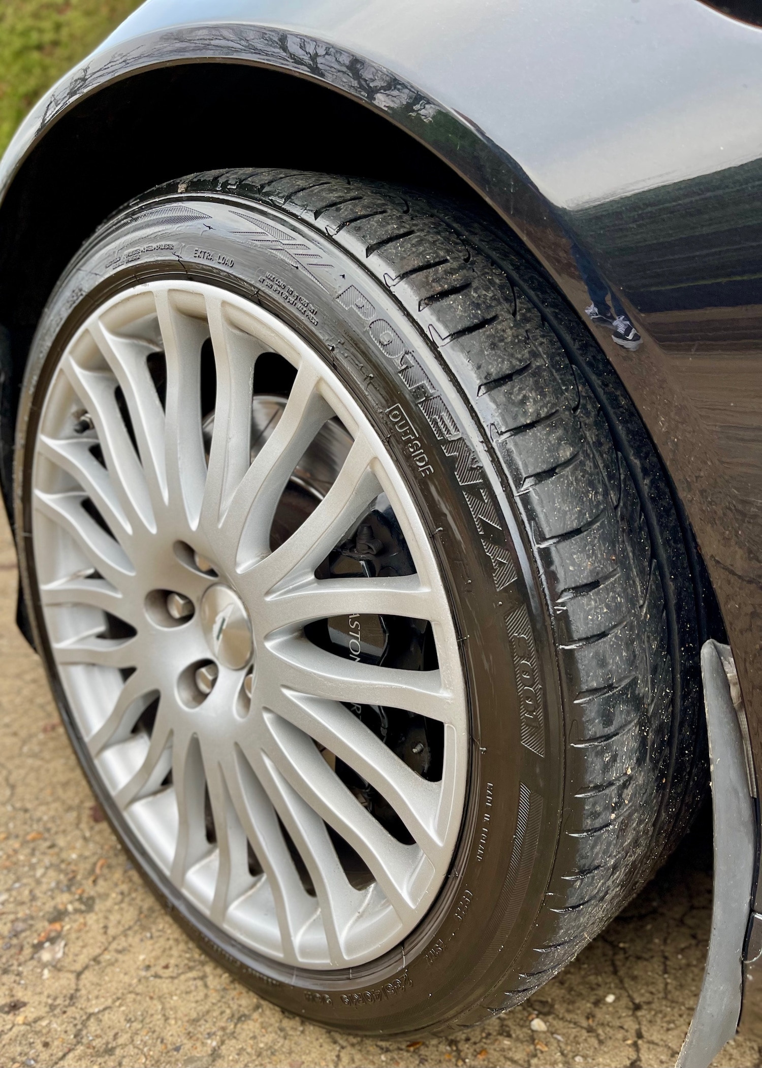 Used Aston Martin DB9 2008 for sale - 77232389: Photo 23