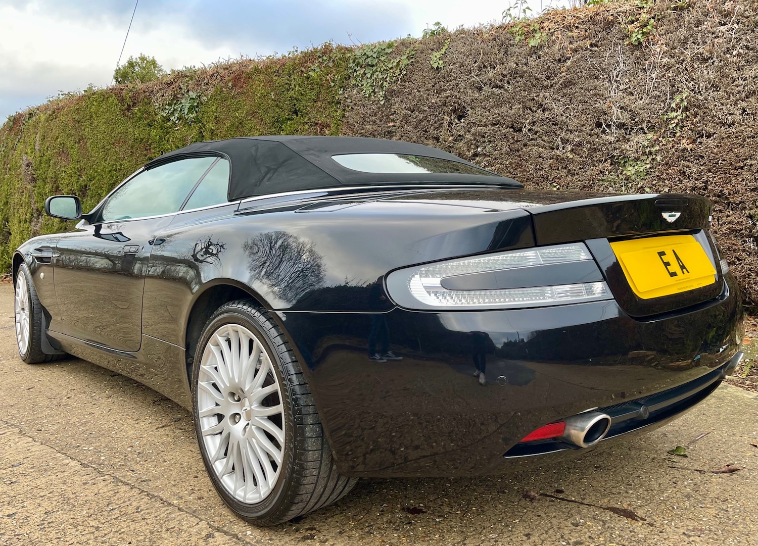 Used Aston Martin DB9 2008 for sale - 77232389: Photo 4