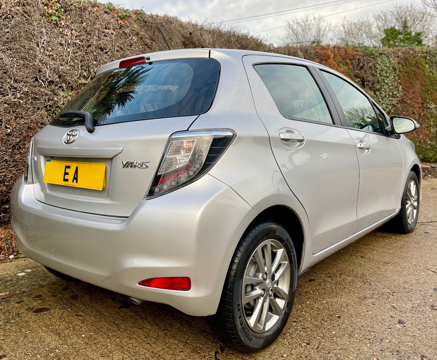 Used Toyota Yaris 2014 for sale - 76837497: Photo 8