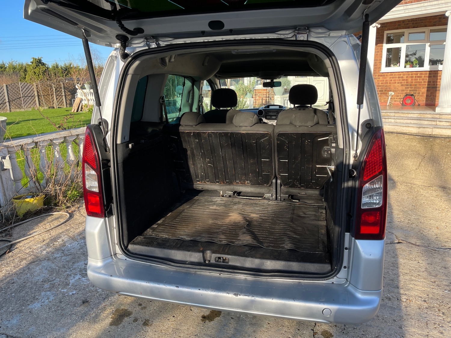 Vehicle 7