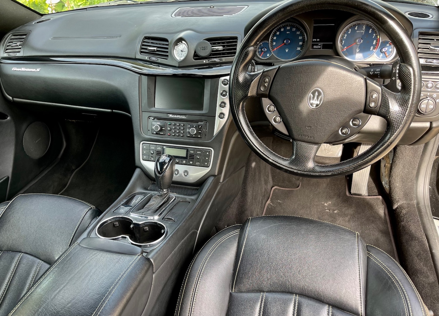 Used Maserati Granturismo 2010 for sale - 78092499: Photo 19