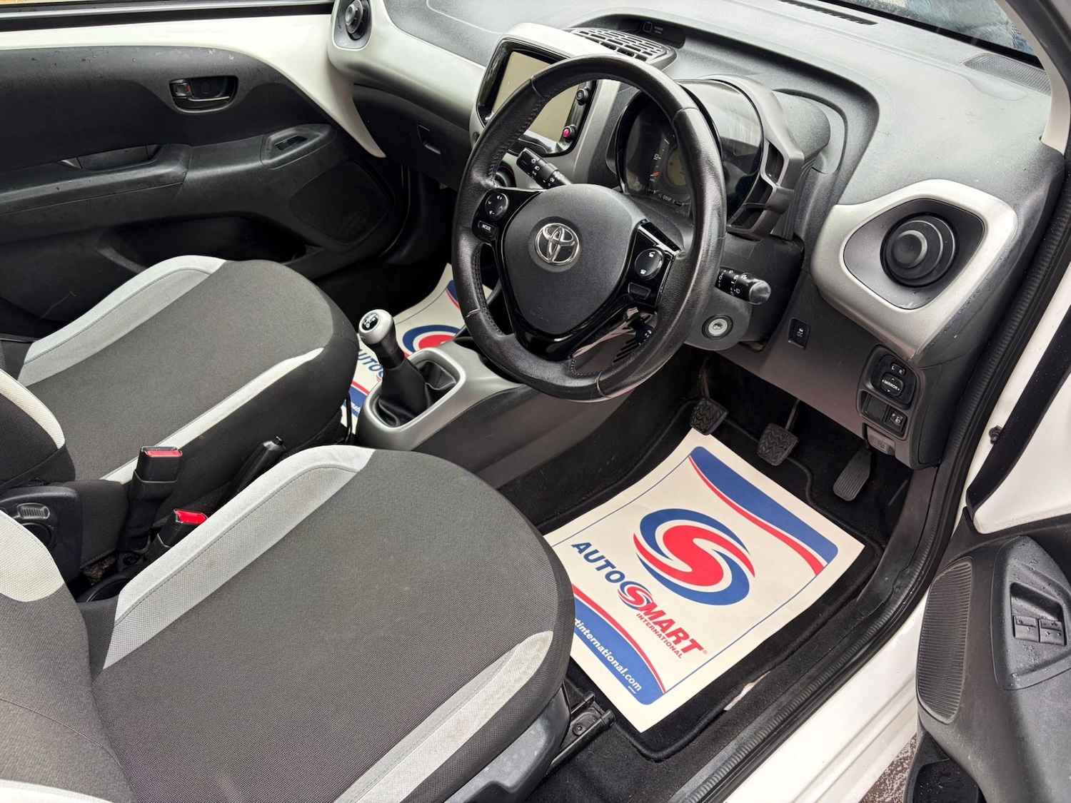 Used Toyota AYGO 2016 for sale - 78060754: Photo 8