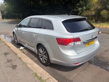 Used Toyota Avensis 2012 for sale - 78900094: Photo
