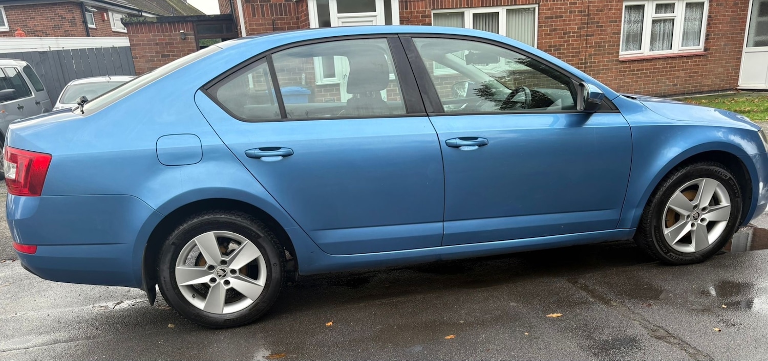 Used Skoda Octavia 2013 for sale - 76525940: Photo 6