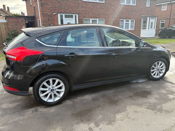 Used Ford Focus 2015 for sale - 75039597: Photo 6