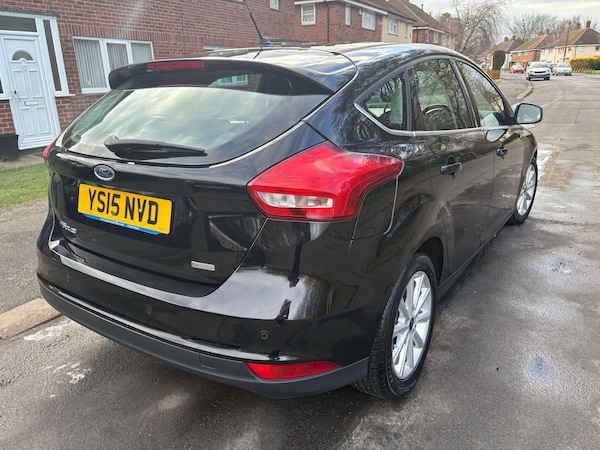 Used Ford Focus 2015 for sale - 75039597: Photo 8