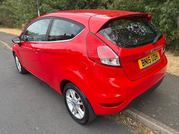 Used Ford Fiesta 2015 for sale - 79515604: Photo