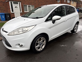 Used Ford Fiesta 2012 for sale - 77298590: Photo
