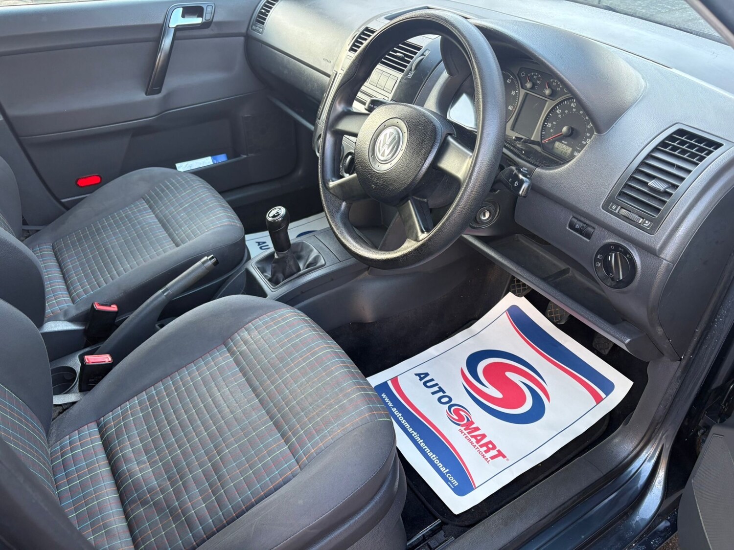 Used Volkswagen Polo 2005 for sale - 76941117: Photo 8