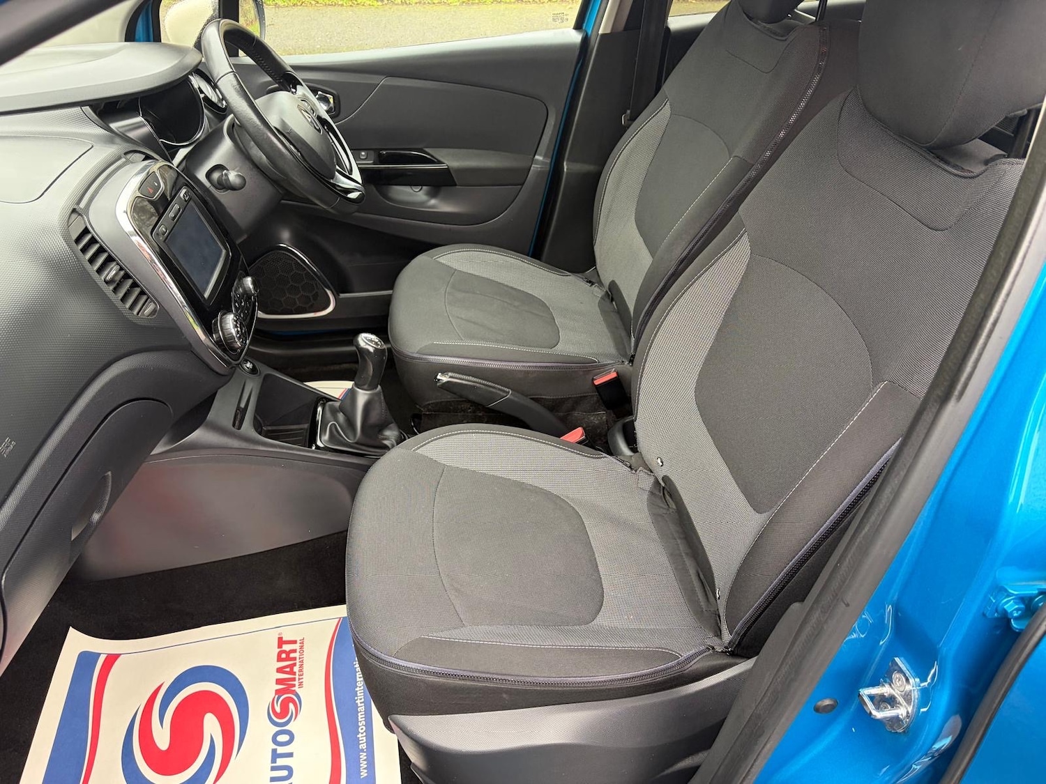 Used Renault Captur 2016 for sale - 76130981: Photo 9