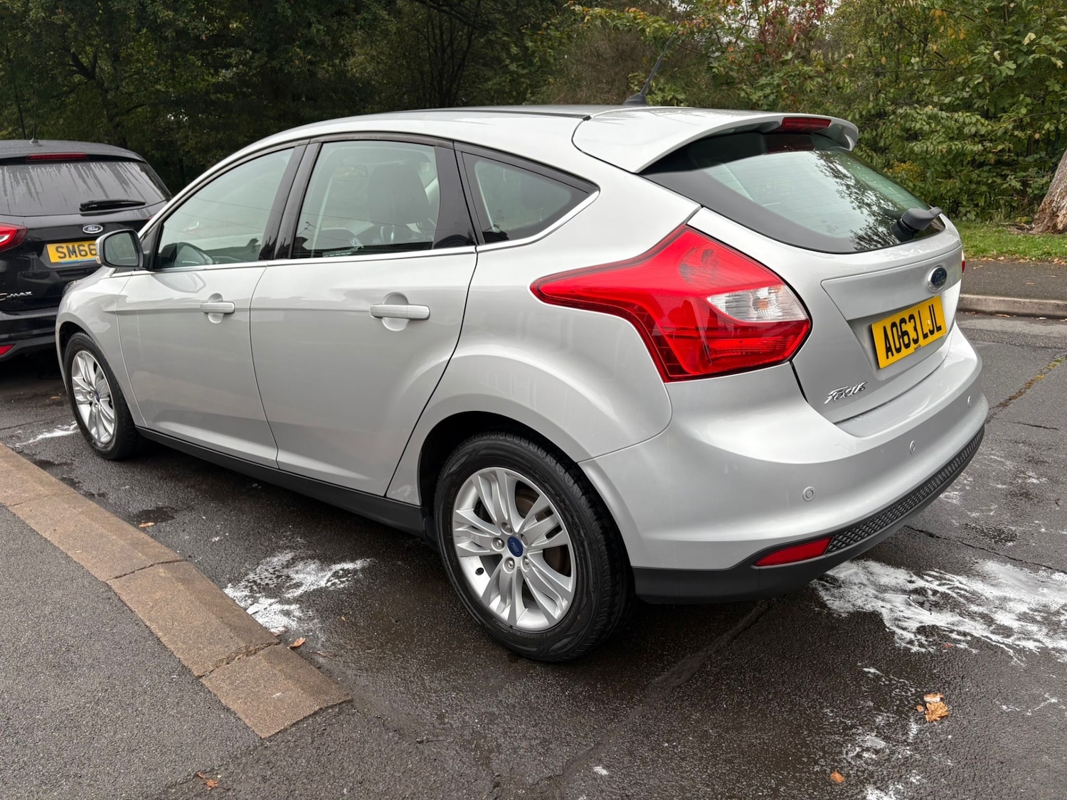 Used Ford Focus 2013 for sale - 76265731: Photo 2