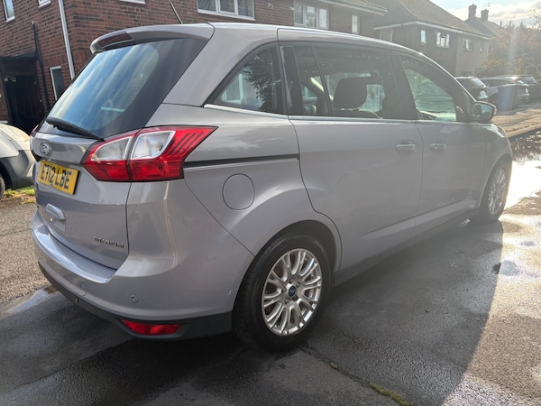 Used Ford Grand C-Max 2012 for sale - 75413245: Photo 6