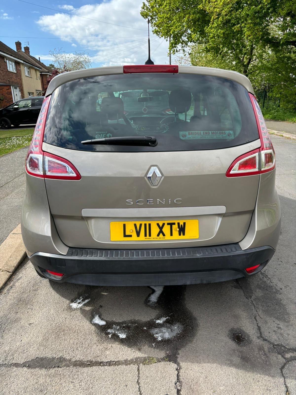 Vehicle 7
