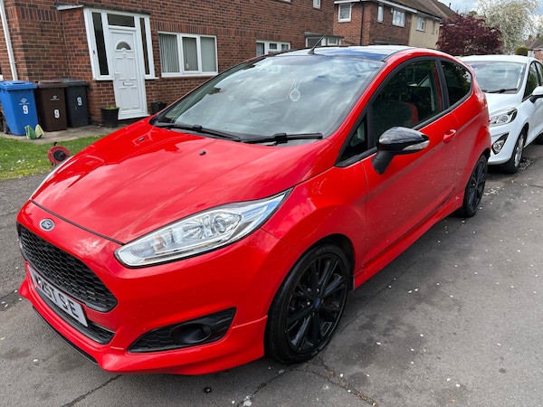 Used Ford Fiesta 2016 for sale - 75037294: Photo 1