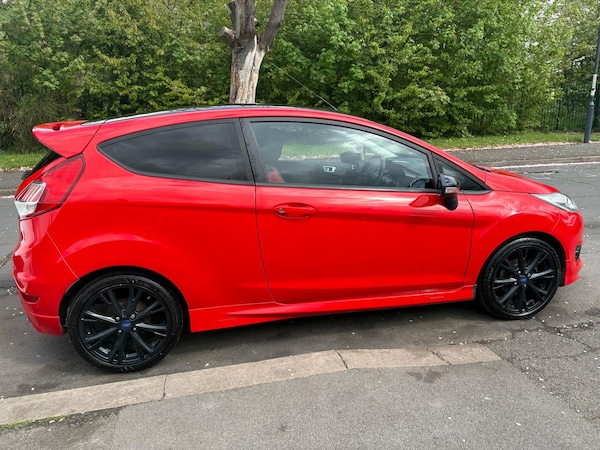 Used Ford Fiesta 2016 for sale - 75037294: Photo 5