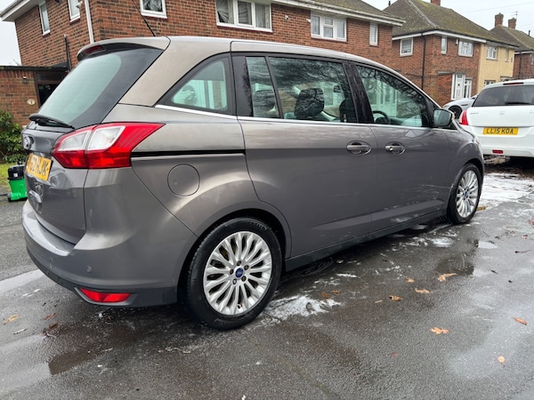 Used Ford Grand C-Max 2013 for sale - 75039408: Photo 7
