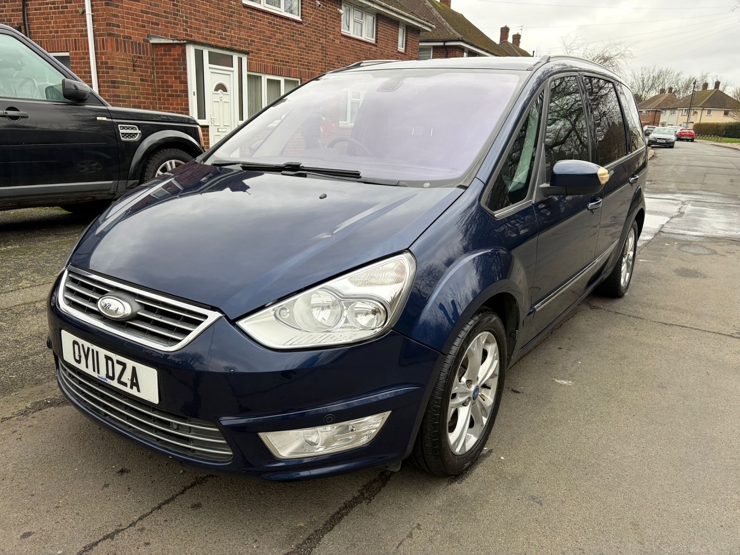 Used Ford Galaxy 2011 for sale - 77707942: Photo 2