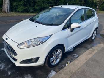2016 (16) - 1.0 EcoBoost Zetec 5dr Powershift