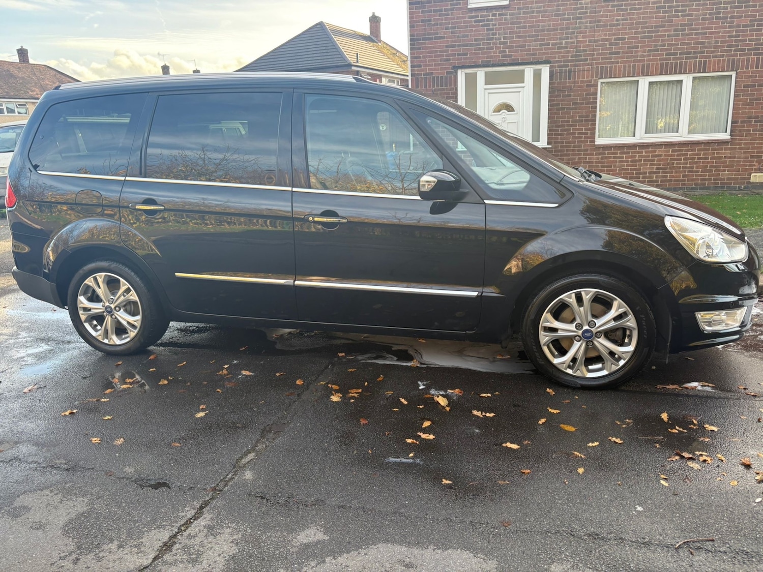 Used Ford Galaxy 2011 for sale - 76566450: Photo 6