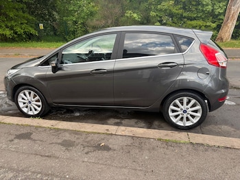 Used Ford Fiesta 2016 for sale - 78392942: Photo