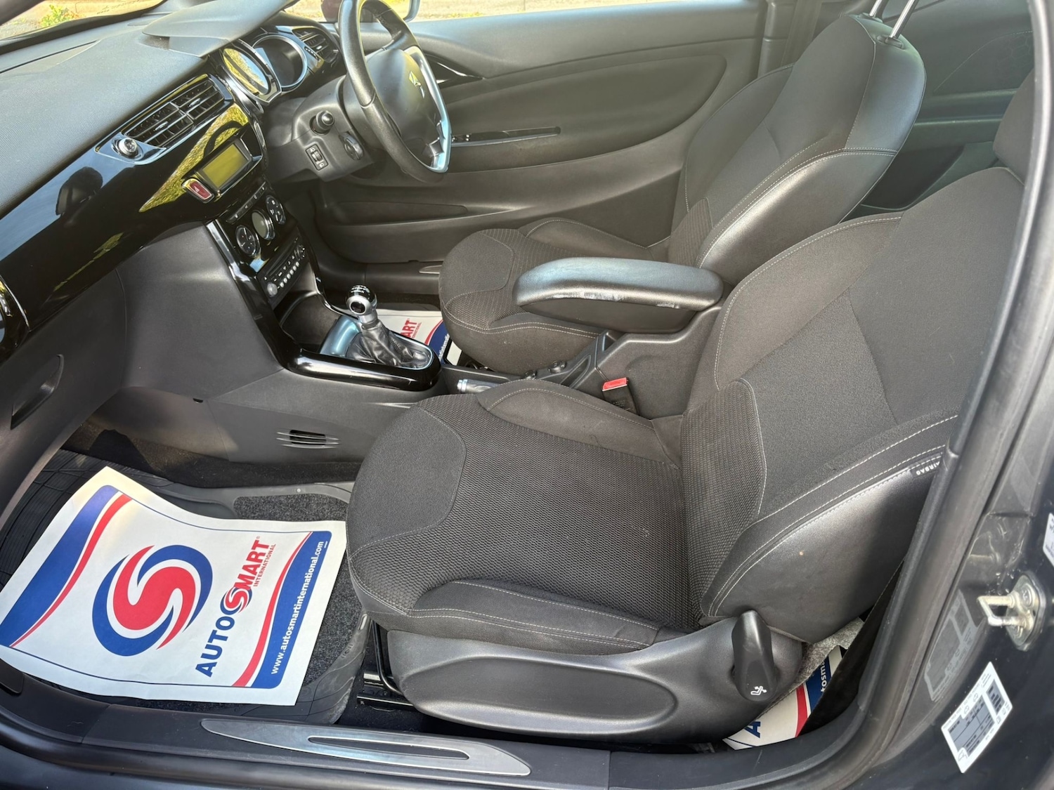 Used Citroen DS3 2012 for sale - 76726125: Photo 10