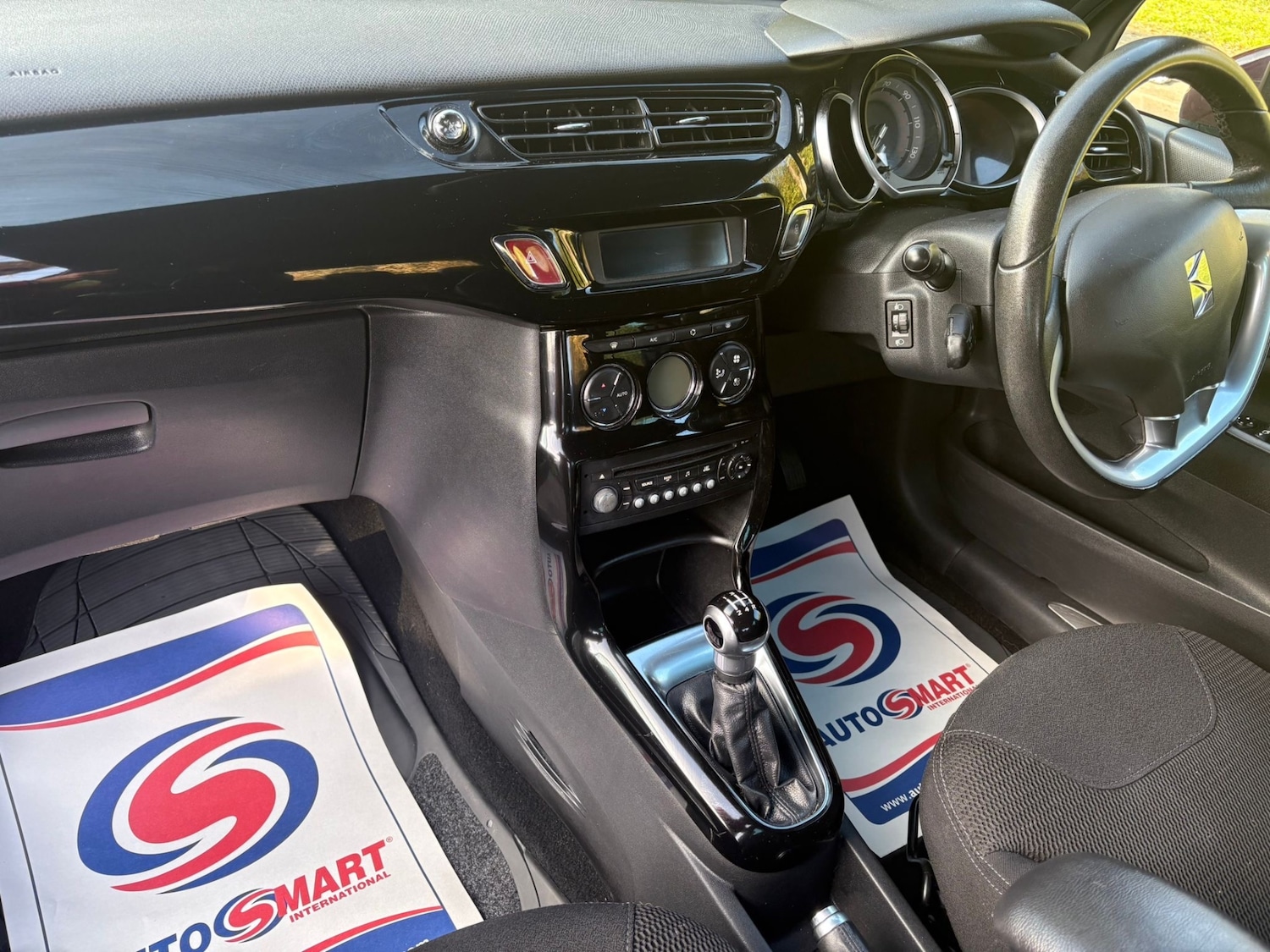 Used Citroen DS3 2012 for sale - 76726125: Photo 9