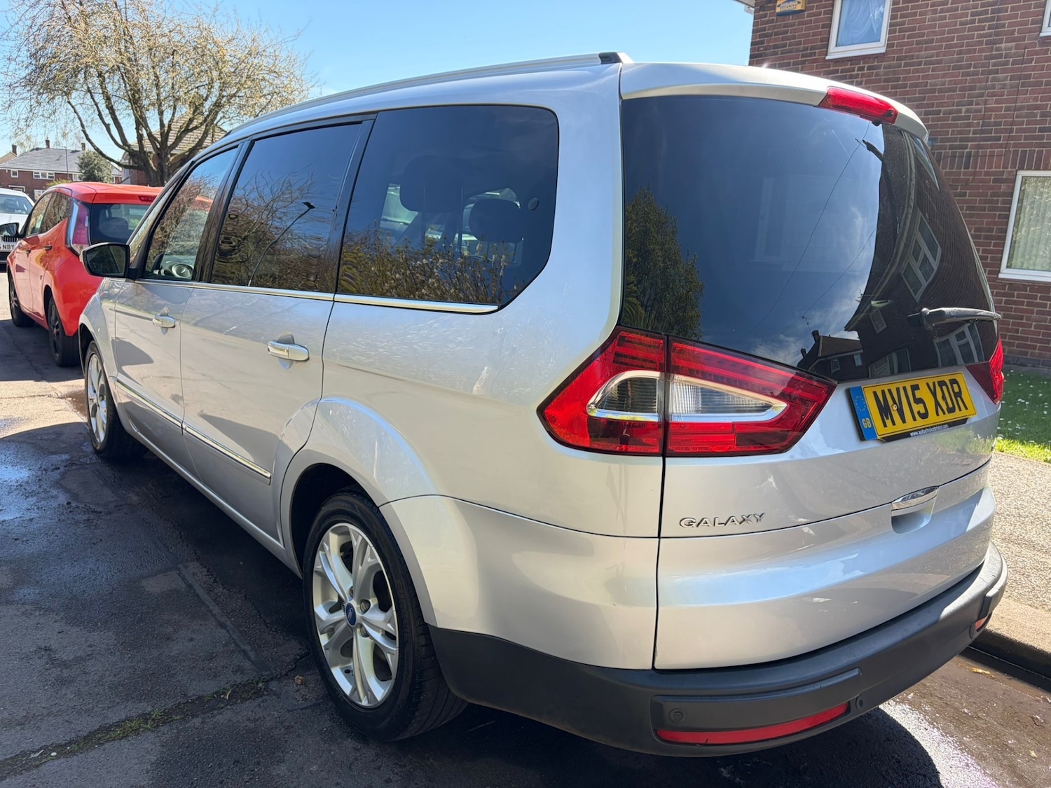Used Ford Galaxy 2015 for sale - 78150752: Photo 3