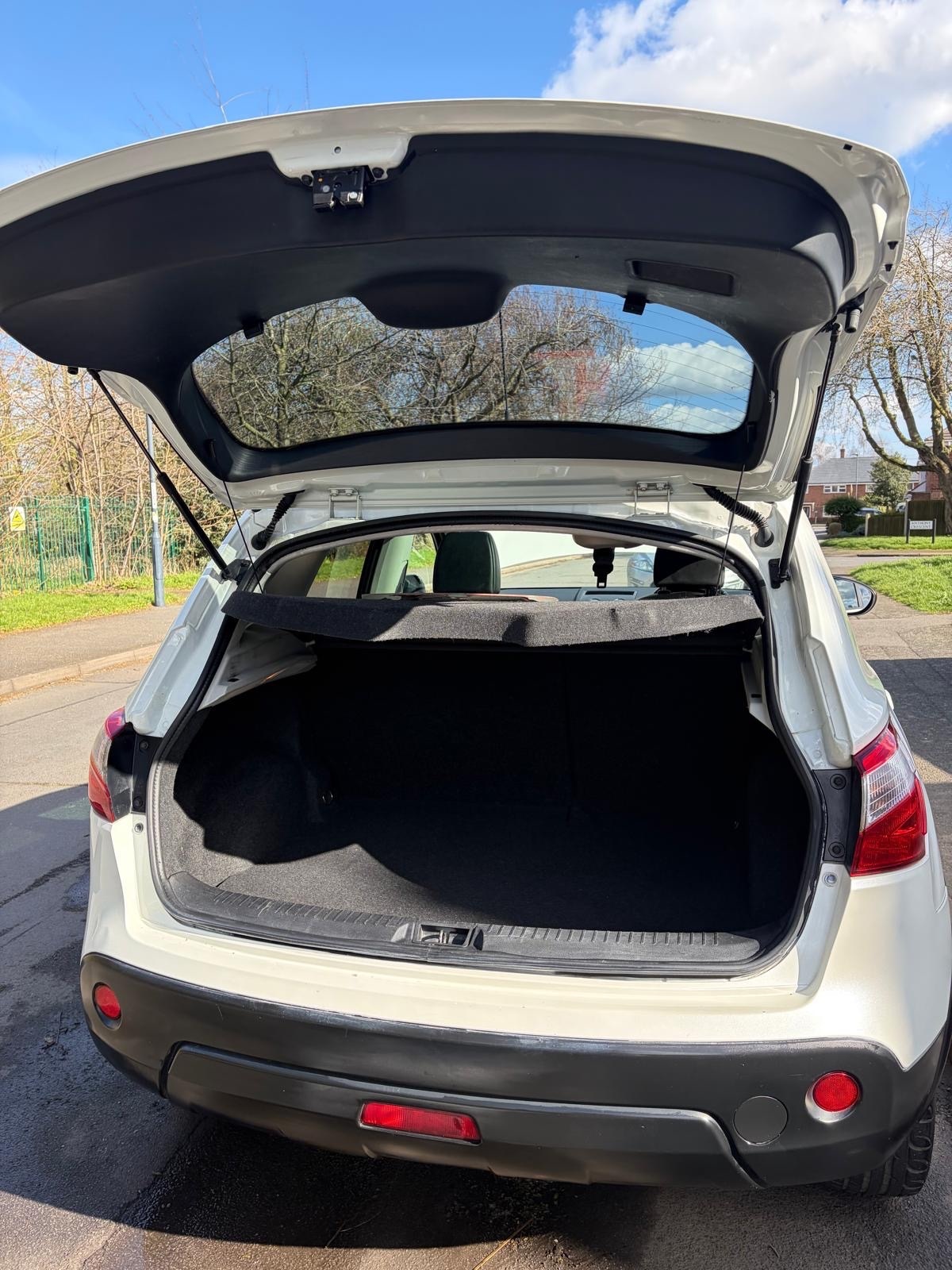 Used Nissan Qashqai 2013 for sale - 78027459: Photo 13