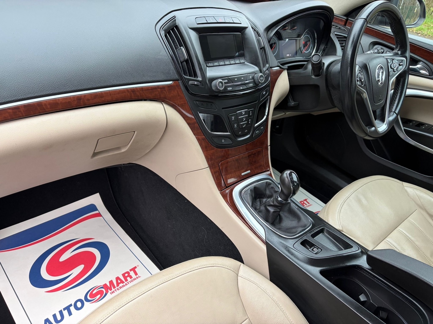 Used Vauxhall Insignia 2014 for sale - 77431486: Photo 10