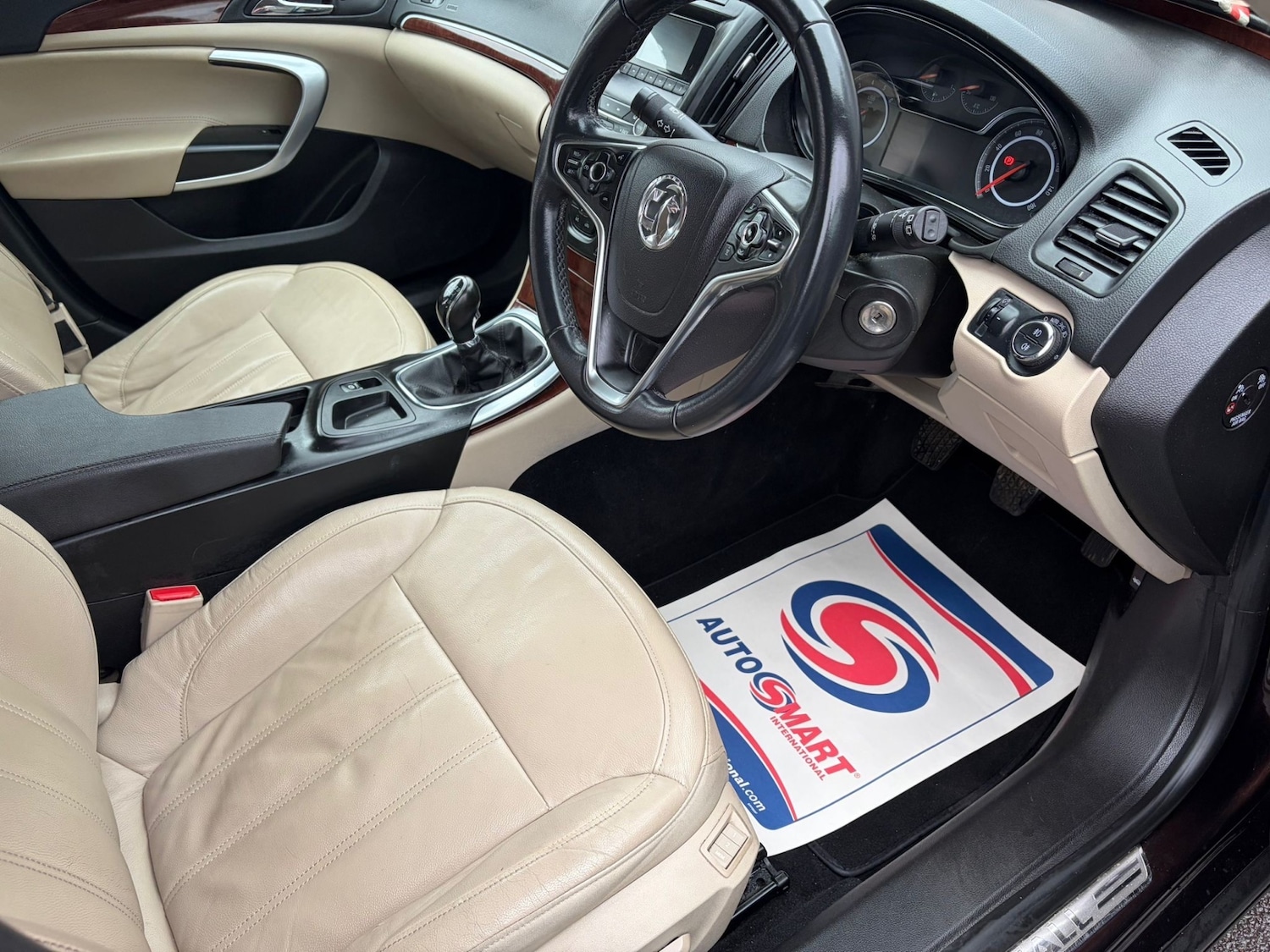 Used Vauxhall Insignia 2014 for sale - 77431486: Photo 9