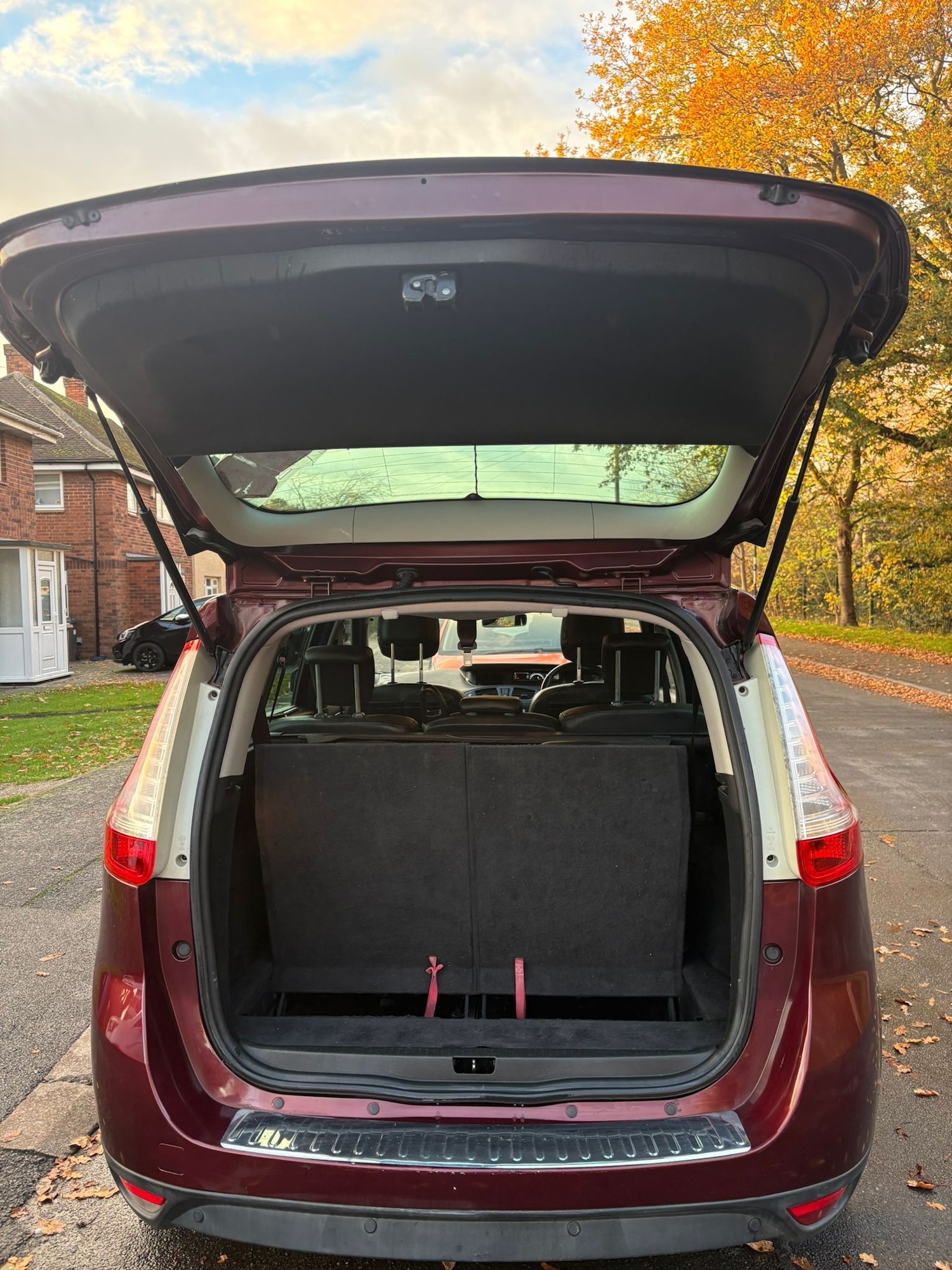 Used Renault Grand Scenic 2014 for sale - 76615434: Photo 14