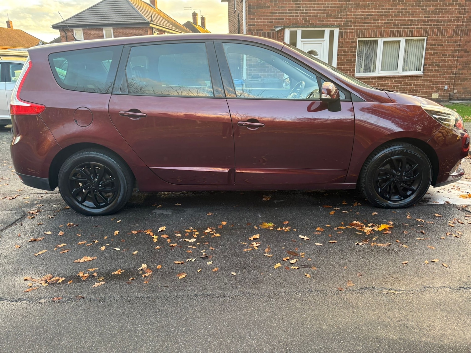 Used Renault Grand Scenic 2014 for sale - 76615434: Photo 6