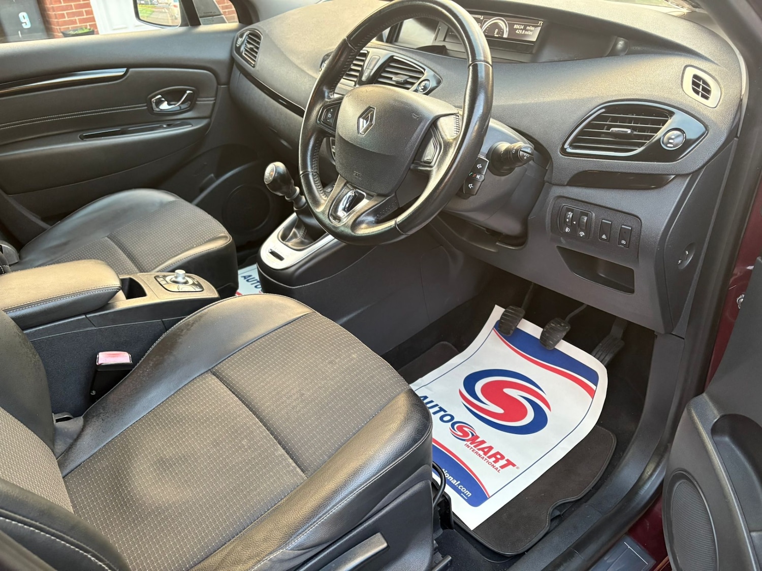 Used Renault Grand Scenic 2014 for sale - 76615434: Photo 8