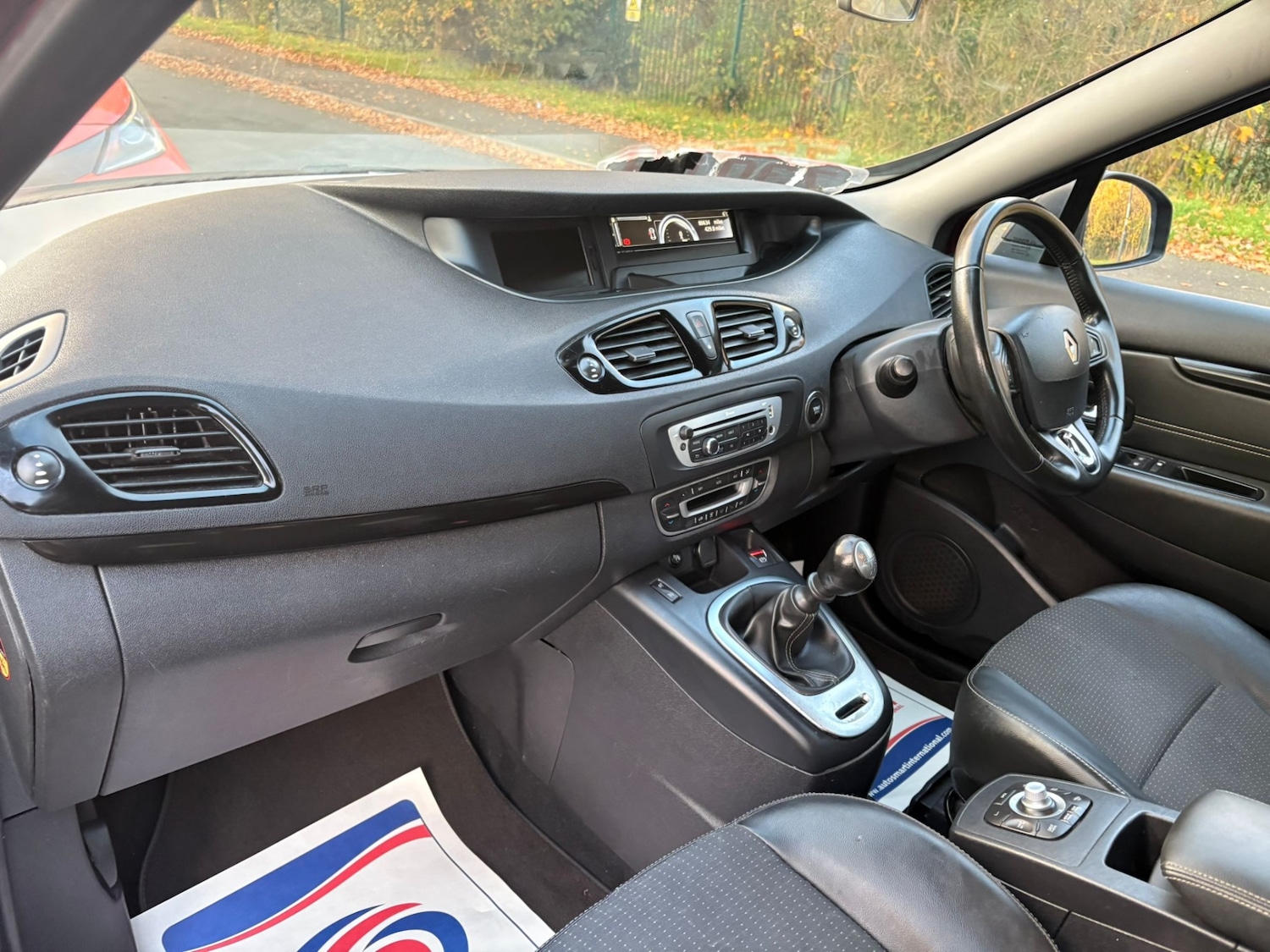 Used Renault Grand Scenic 2014 for sale - 76615434: Photo 9