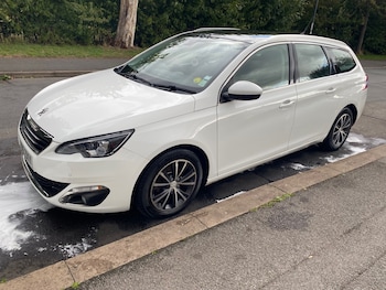 2015 (15) - Estate 1.6 BlueHDi 120 Allure 5dr