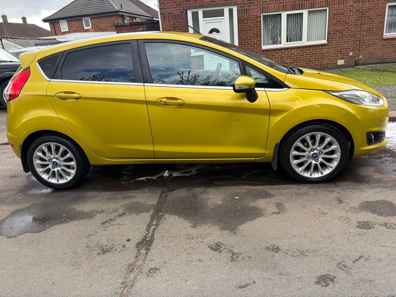 Used Ford Fiesta 2013 for sale - 78218234: Photo 4