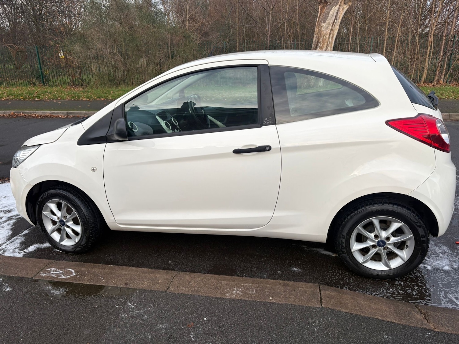 Used Ford Ka 2014 for sale - 76941066: Photo 3