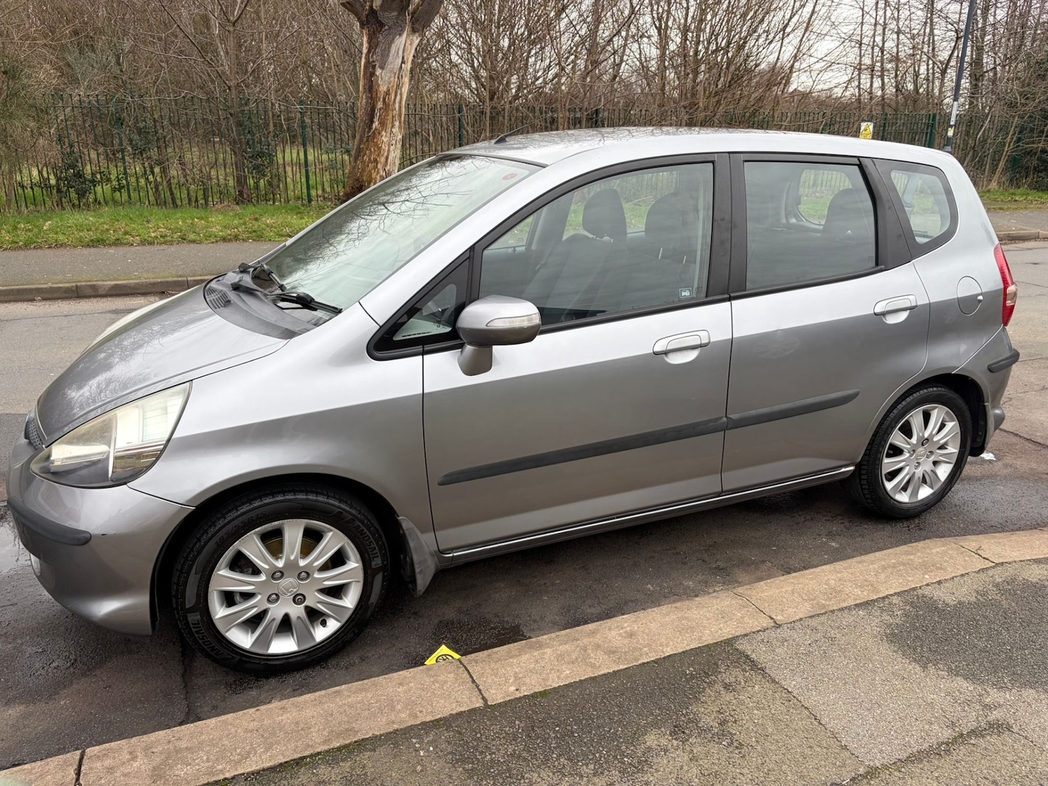 Used Honda Jazz 2007 for sale - 77590322: Photo 2