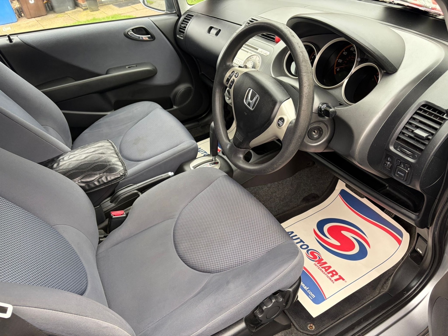 Used Honda Jazz 2007 for sale - 77590322: Photo 9